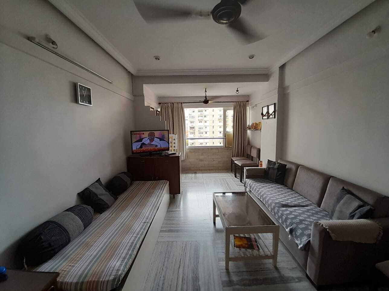 1Bhk for Sale in Napeansea Road @3.60 Cr